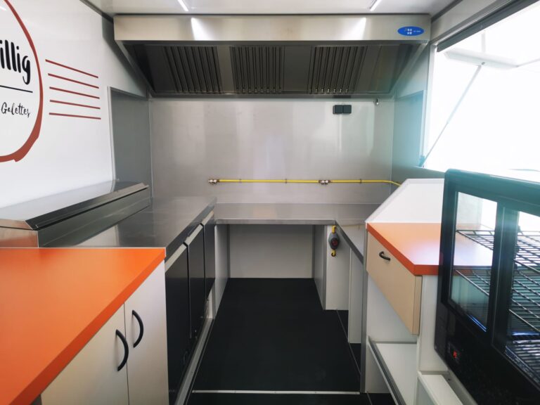 Aménagement food truck Au Billig - Crêpes et galettes 4