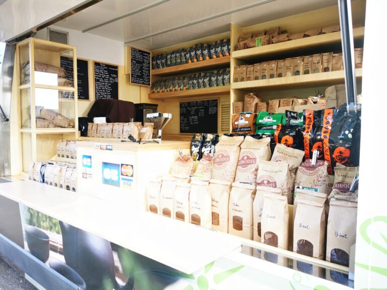 Aménagement food truck Café À Volon'Thés en Bretagne 7