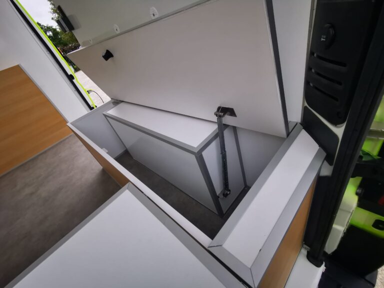 Aménagement food truck Ener'gence Camion Climat 4