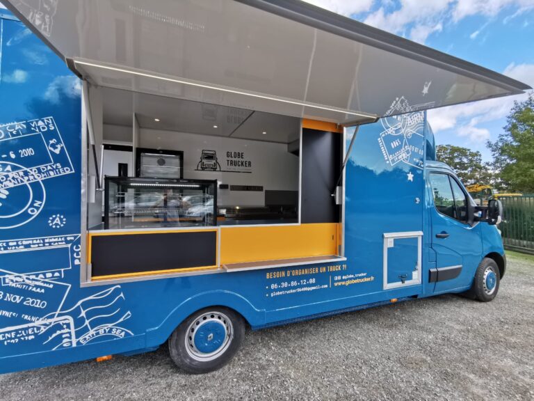 Aménagement food truck Globe Trucker en Bretagne 1
