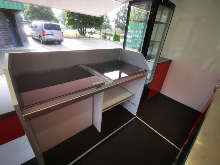Aménagement food truck JASI TRUCK pour lycée en Bretagne 4