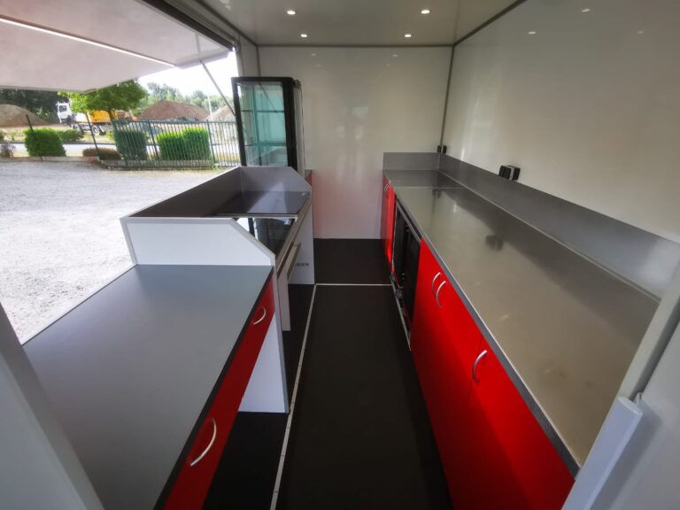Aménagement food truck JASI TRUCK pour lycée en Bretagne 6
