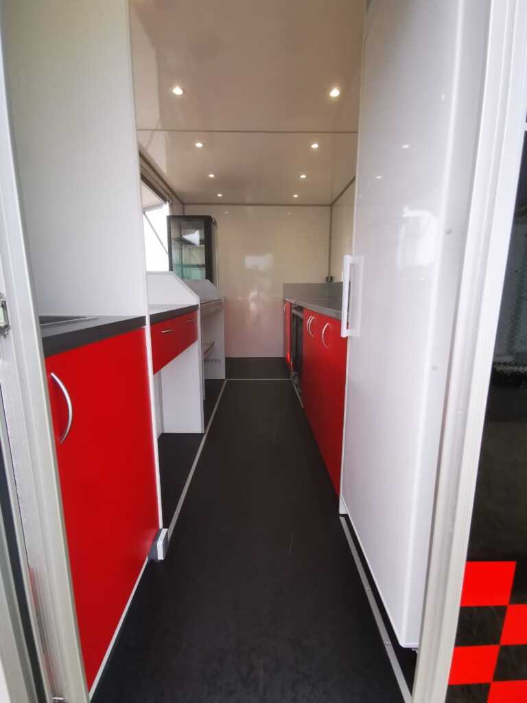 Aménagement food truck JASI TRUCK pour lycée en Bretagne 7