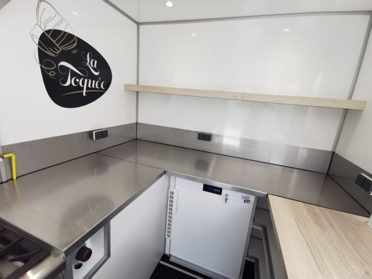 Aménagement food truck La Toquée en Bretagne 6