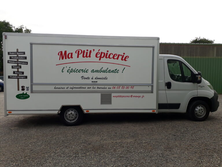 Aménagement food truck MA PTIT' EPICERIE en Bretagne 7