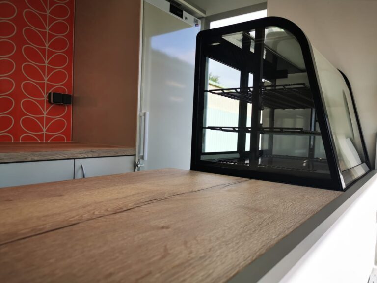 Aménagement food truck végétarien La Frigoule en Bretagne 10